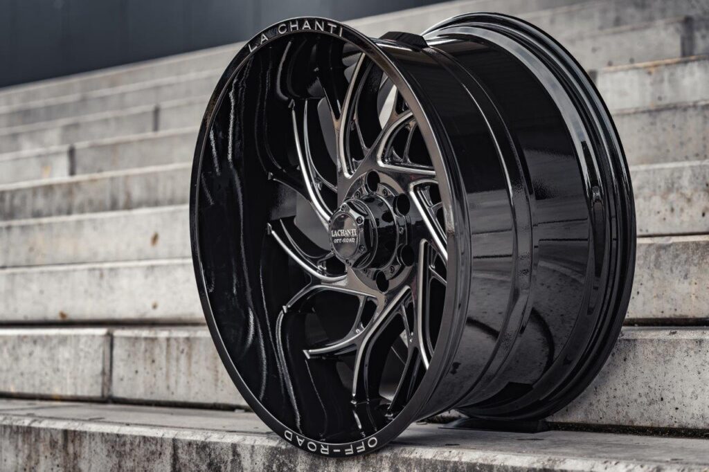 La Chanti OF20 Glossy Black Milled