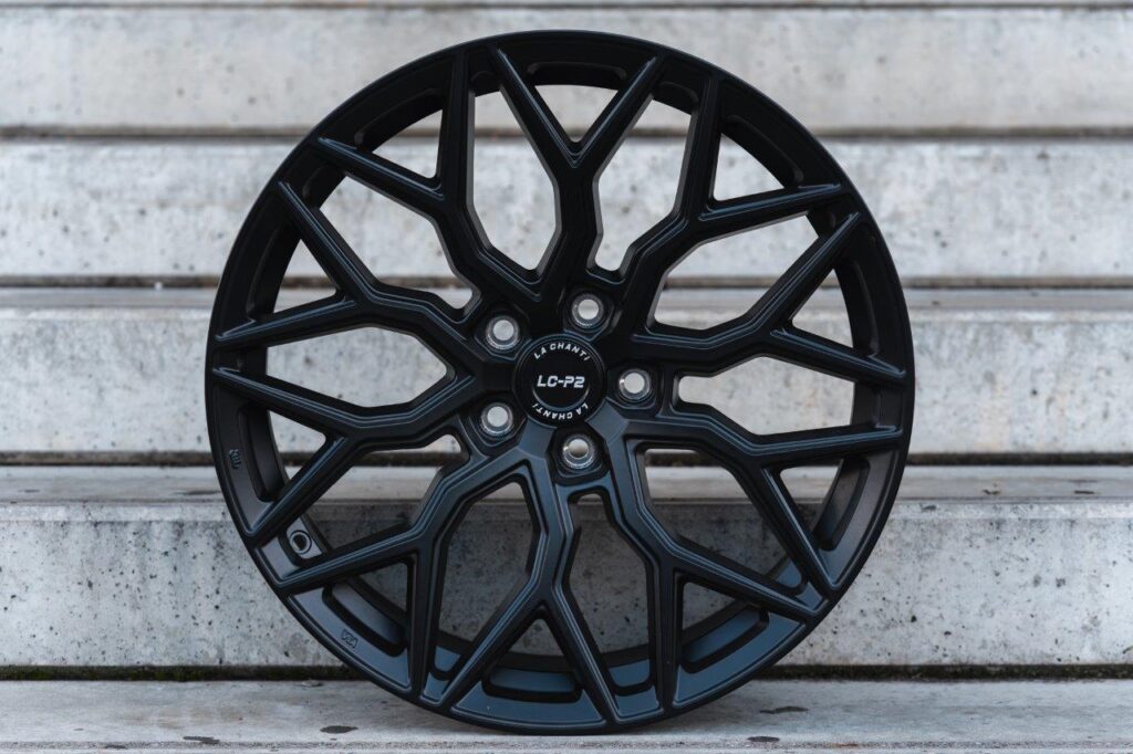 La Chanti P2 Matt Black