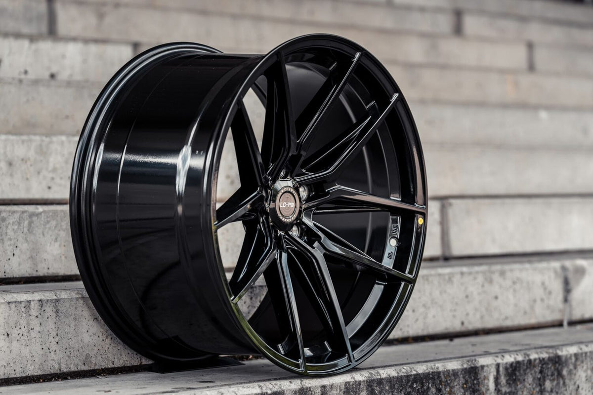 La Chanti P3 Glossy Black