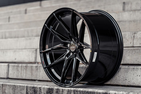 La Chanti P3 Glossy Black