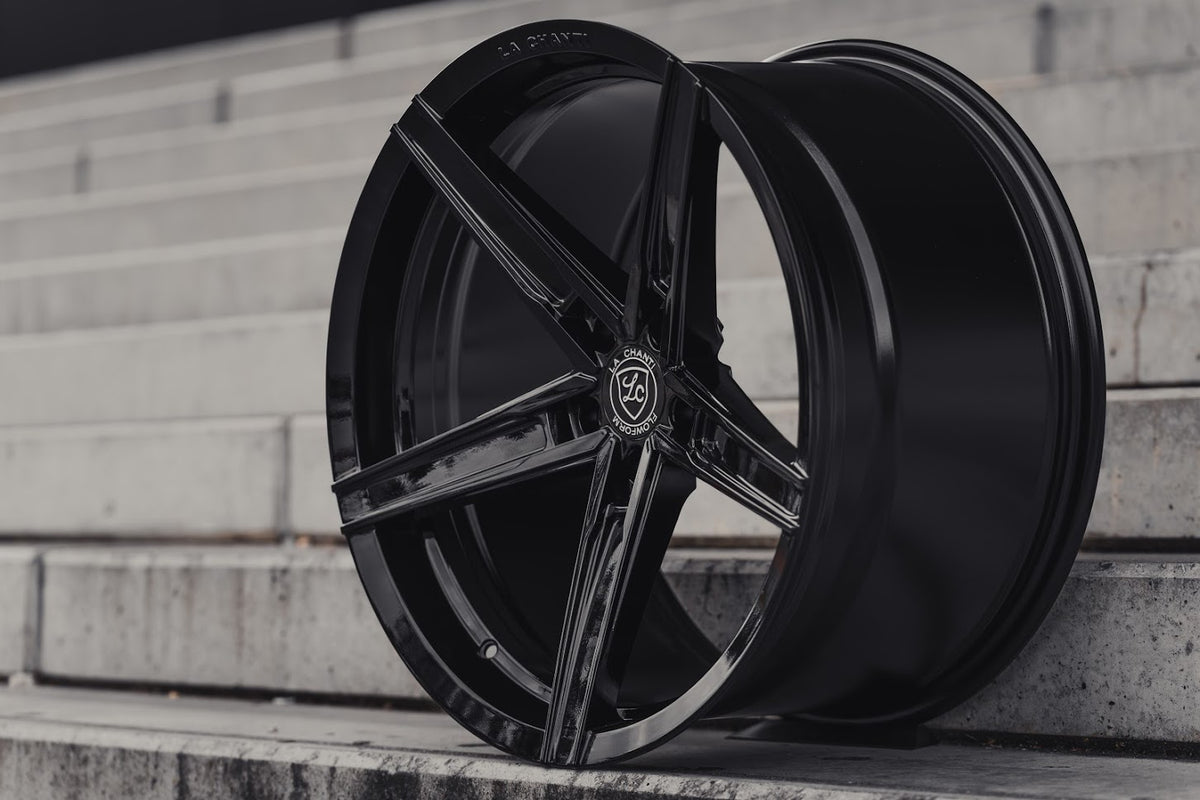 La Chanti P8 Glossy Black