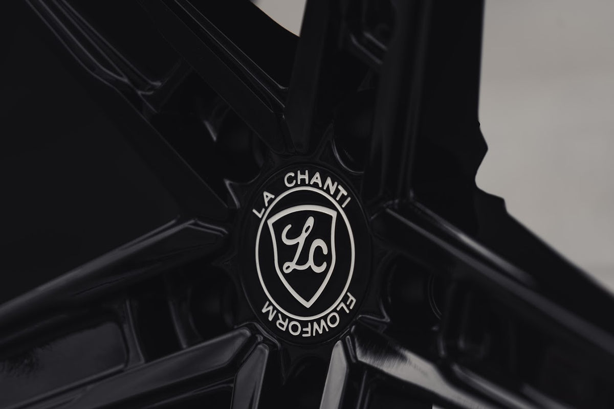 La Chanti P8 Glossy Black