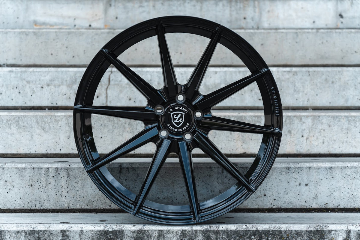 La Chanti P10 Glossy Black