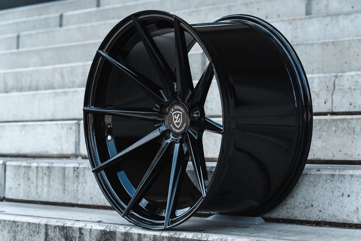 La Chanti P10 Glossy Black