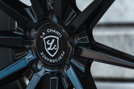 La Chanti P10 Glossy Black