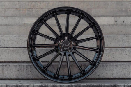 La Chanti P12 Glossy Black
