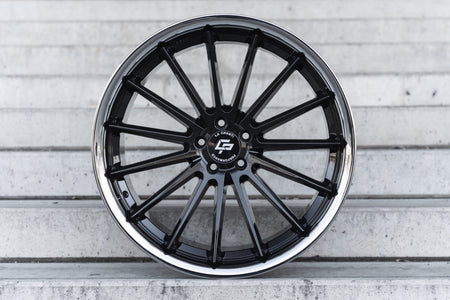 La Chanti P12 Glossy Black