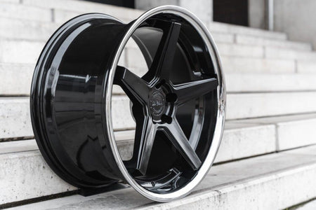 La Chanti P13 Glossy Black