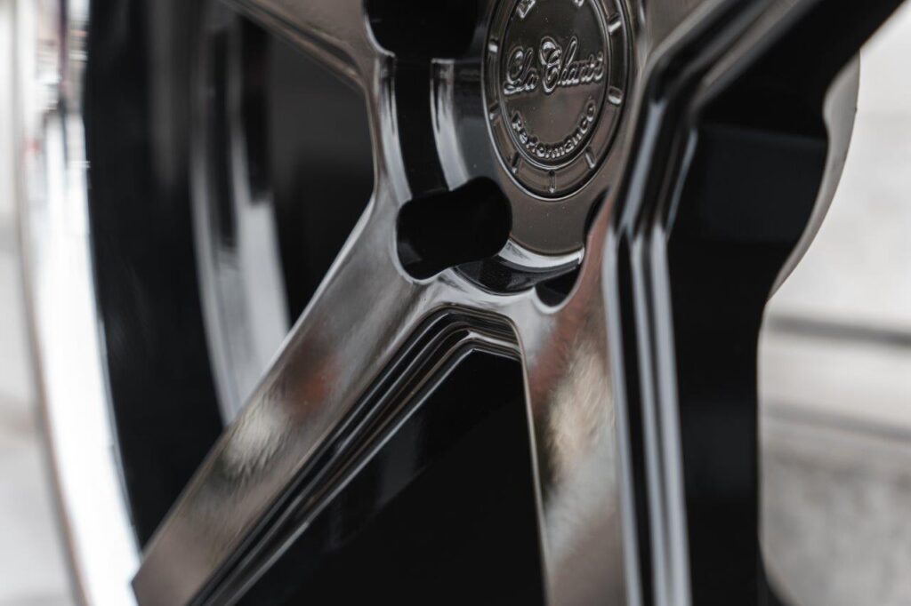 La Chanti P13 Glossy Black