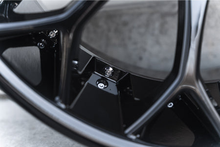 La Chanti P20 Glossy Black