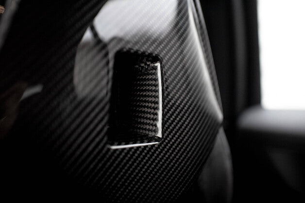 Carbon Headrests passend für BMW 1er F40 M135i