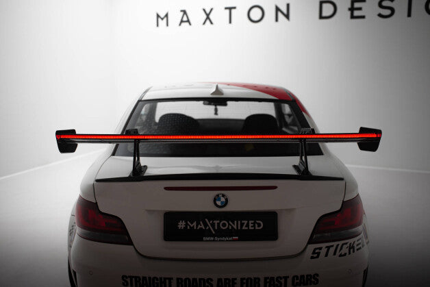 Carbon Heckspoiler Heckflügel mit Schwan Halterung + LED passend für BMW 1er M E82