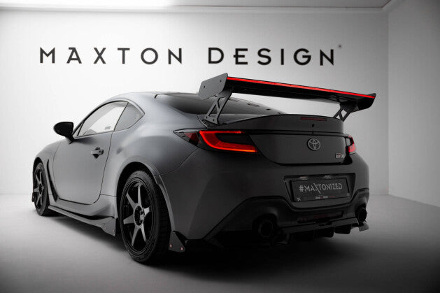 Carbon Heckspoiler Heckflügel Standfuß Außen + LED passend für Toyota GR86 / Subaru BRZ Mk2