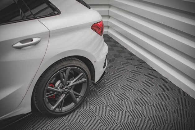Diffusor Flaps V.1 passend für Audi S3 Sportback 8Y schwarz Hochglanz