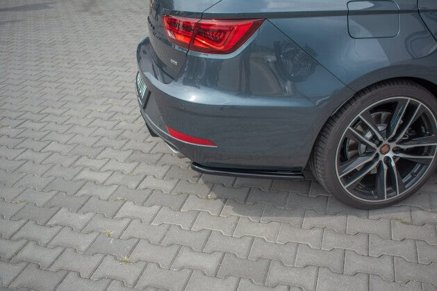 Diffusor Flaps V.1 passend für Seat Leon CUPRA Mk3 FL Sportstourer schwarz Hochglanz