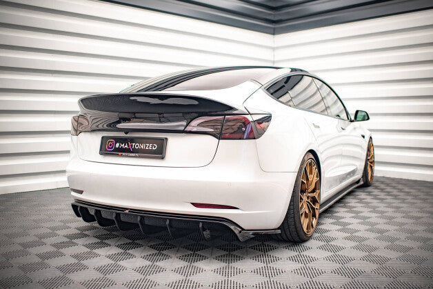 Diffusor Flaps V.2 passend für Tesla Model 3 schwarz Hochglanz