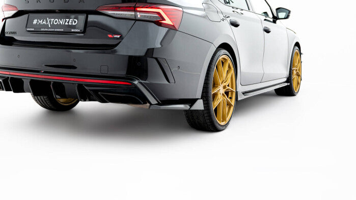 Diffusor Flaps V.8 passend für Skoda Octavia RS Liftback / Combi Mk4 schwarz Hochglanz