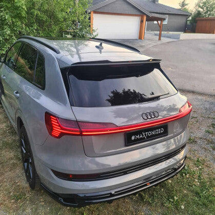 Diffusor Heckansatz passend für Audi e-Tron S-Line schwarz Hochglanz