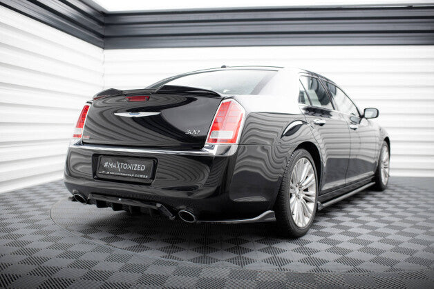 Diffusor Heckansatz passend für Chrysler 300 Mk2 schwarz Hochglanz