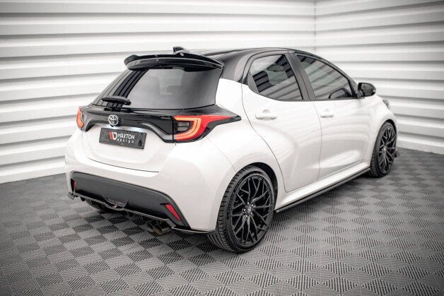 Diffusor Heckansatz V.2 passend für Toyota Yaris Mk4 schwarz Hochglanz