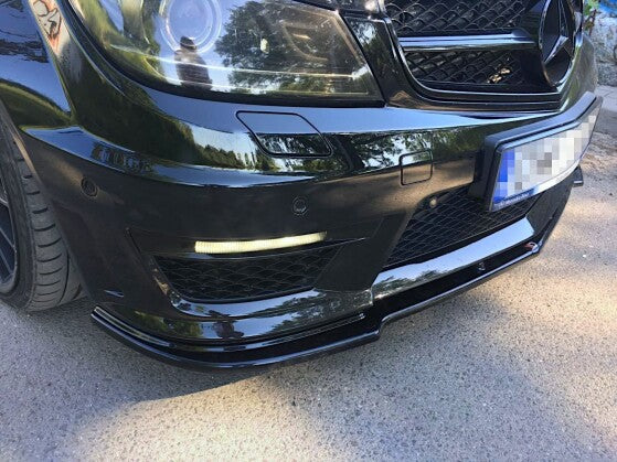 Frontlippe passend für Mercedes C63 AMG Limousine / Kombi W204 FL / S204 FL schwarz Hochglanz