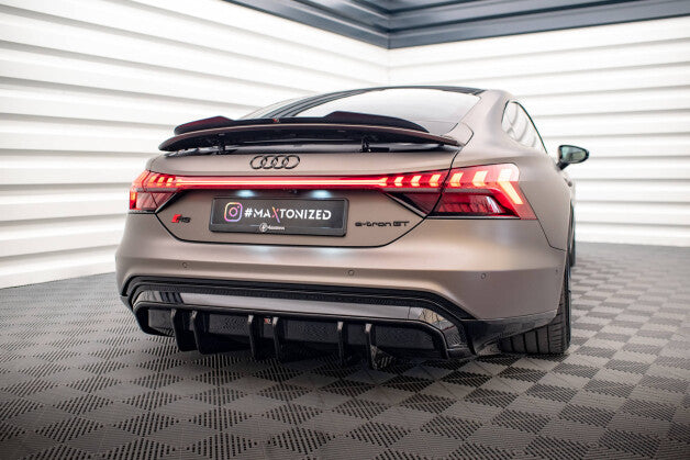 Heckansatz Diffusor passend für Audi e-Tron GT / RS GT Mk1 schwarz Hochglanz