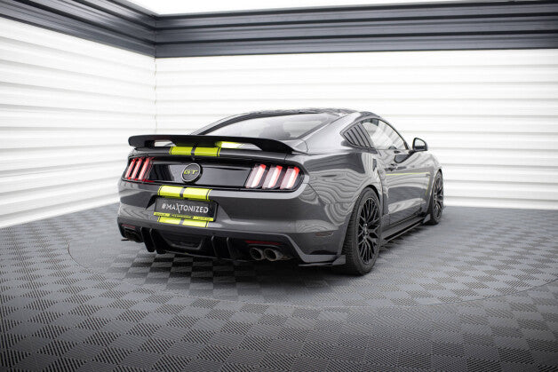 Heckansatz Diffusor passend für Ford Mustang GT Mk6 schwarz-rot