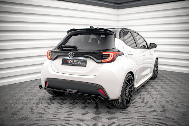 Heckspoiler Lippe V.2 passend für Toyota Yaris Mk4 schwarz Hochglanz