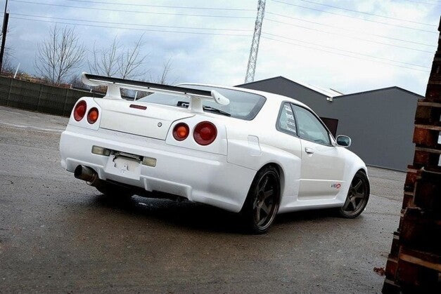 Hintere Kotflügel passend für Nissan SKYLINE R34 GTR