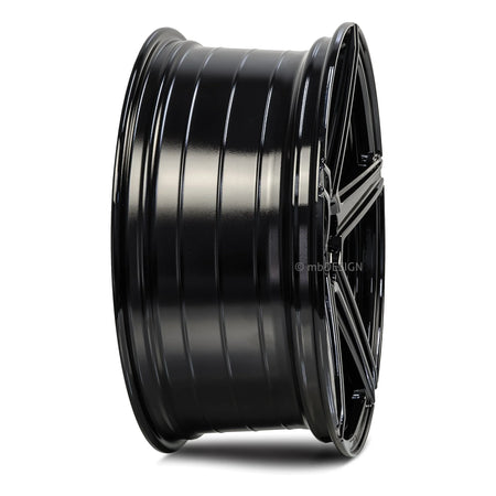 mbDESIGN KV1 S C schwarz glänzend