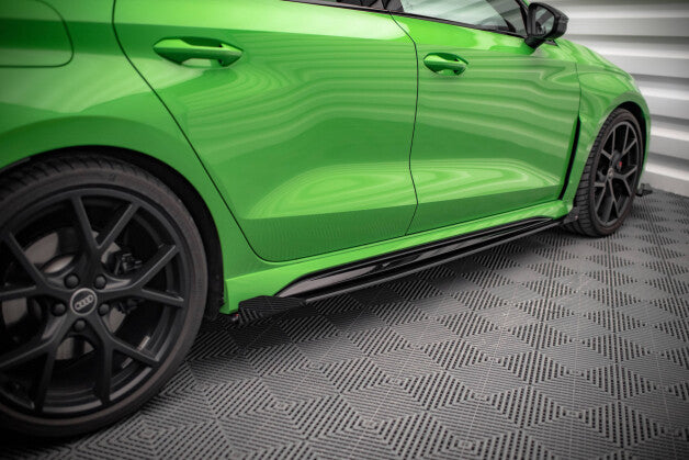 Seitenschweller Ansatz (Paar) + Flaps passend für Audi RS3 Limousine 8Y schwarz Hochglanz