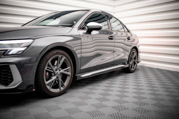 Seitenschweller Ansatz (Paar) + Flaps V.1 passend für Audi S3 / A3 S-Line 8Y / 8Y FL schwarz Hochglanz