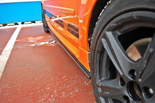 Seitenschweller Ansatz (Paar) passend für Ford Focus ST Mk2 schwarz Hochglanz