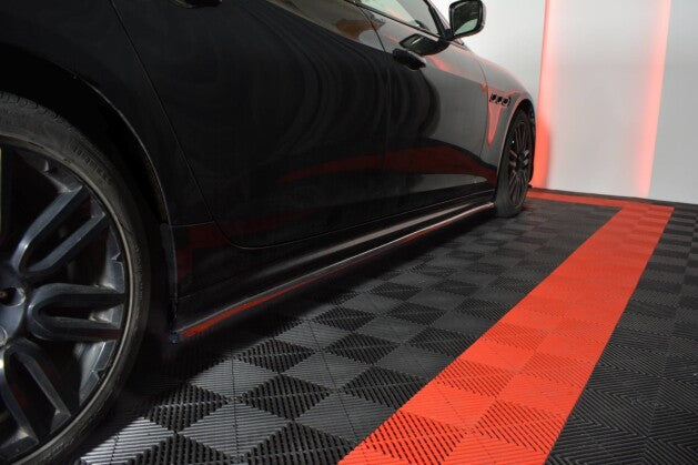 Seitenschweller Ansatz (Paar) passend für Maserati QUATTROPORTE MK.6 vor FL Carbon Look