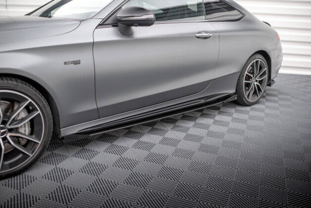 Seitenschweller Ansatz (Paar) passend für Mercedes-AMG C43 Coupe C205 FL roter Kern + Hochglanz Flaps