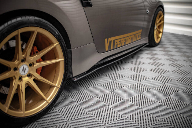 Seitenschweller Ansatz (Paar) passend für Nissan 370Z Nismo FL roter Kern