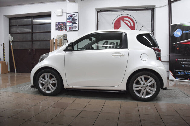 Seitenschweller Ansatz (Paar) passend für Toyota IQ schwarz Hochglanz