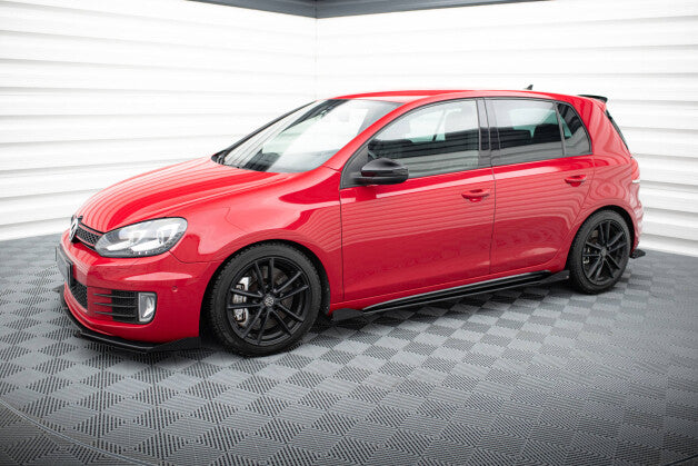 Seitenschweller Ansatz (Paar) passend für VW Golf 6 GTI Mk6 roter Kern + Hochglanz Flaps