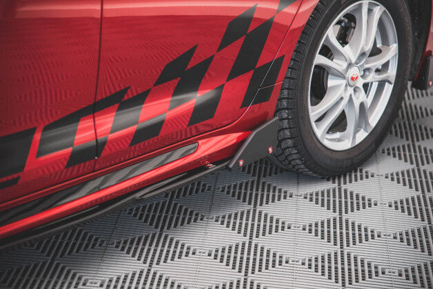 Seitenschweller Ansatz (Paar) V.1 + Flaps passend für Toyota Corolla GR Sport Hatchback XII