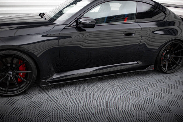 Seitenschweller Ansatz (Paar) V.2 passend für BMW M2 G87 roter Kern