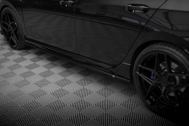 Seitenschweller Ansatz (Paar) V.3 passend für VW Golf R Hatchback Mk8 FL schwarz Hochglanz