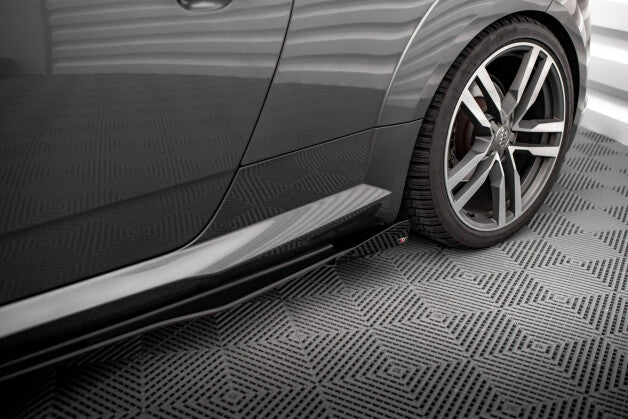 Seitenschweller Flaps passend für Audi TT S / S-Line 8S schwarz Hochglanz